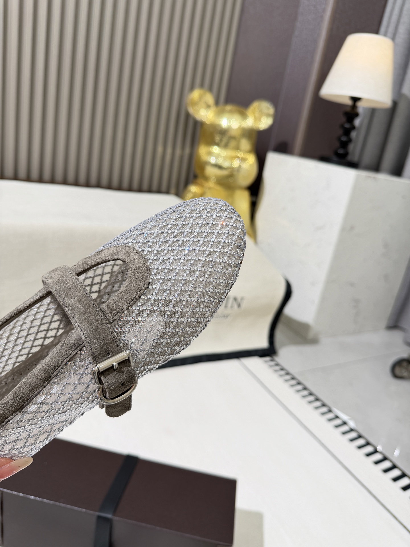 Women's high heels